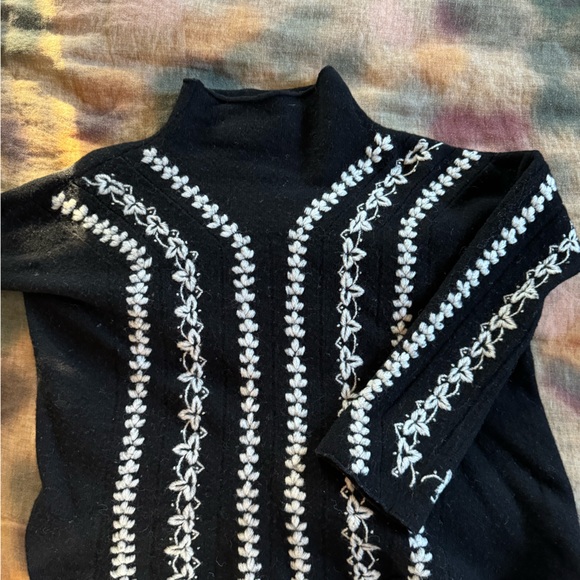 Wool Sweater - Picture 3 of 10